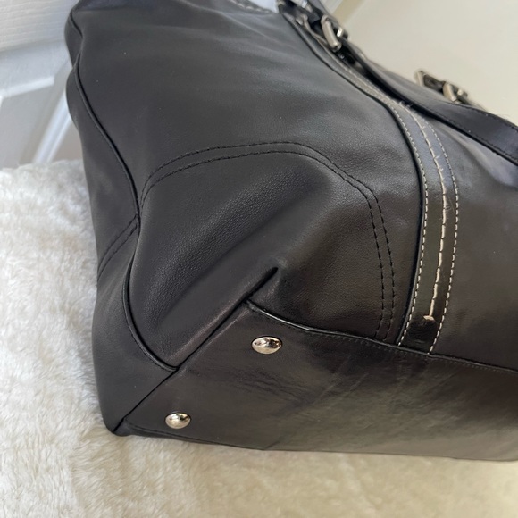 Coach Leather Bag EUC - Picture 6 of 10